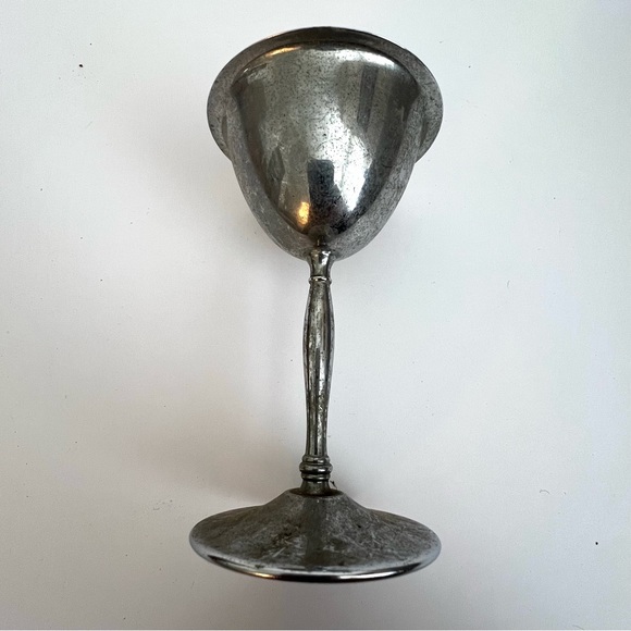 Vintage Silverplate Goblets – Set of 5 – Pewter Stemware – Mid Century Barware - Picture 5 of 7